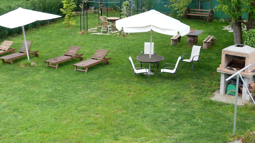 Pension Albergue A Pedra Sarria Kültér fotó
